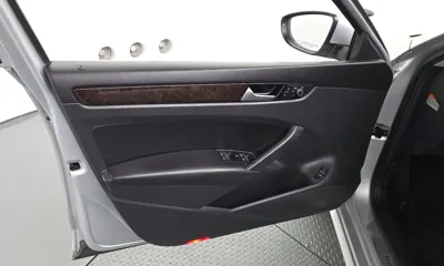 Volkswagen Passat 2014, 89069 км, за 3517.92 USD - фото 24