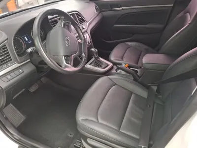 Hyundai Avante 2016, 177932 км, за 3965.62 USD - фото 6