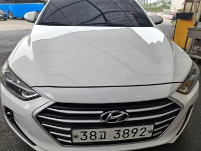 Hyundai Avante 2016, 177932 км, за 3965.62 USD - фото 16