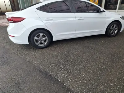Hyundai Avante 2016, 177932 км, за 3965.62 USD - фото 17