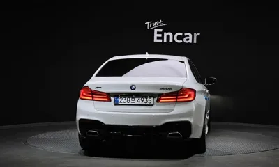 BMW 5-Series 2018, 123494 км, за 16355.75 USD