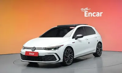 Volkswagen Golf · 2024 год