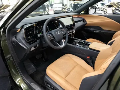 Lexus RX 2024, 22300 км, за 50996.44 USD - фото 9
