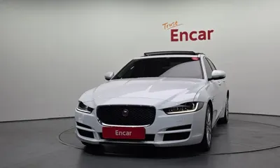 Jaguar XE 2016, 85278 км, за 4465.16 USD
