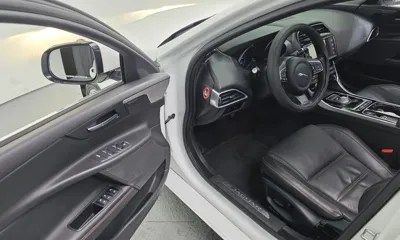 Jaguar XE 2016, 85278 км, за 4465.16 USD - фото 12