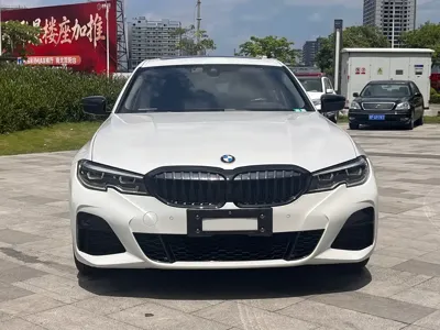 BMW 3 Series 2021, 56000 км, за 26014.8 USD