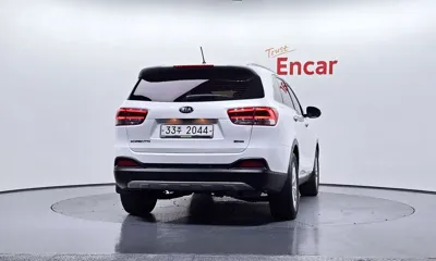 Kia Sorento 2016, 161201 км, за 7089.41 USD