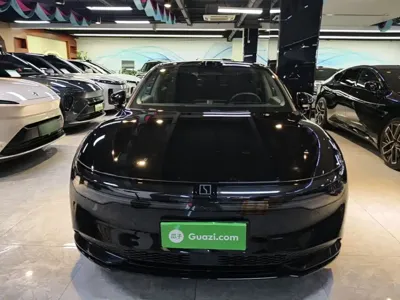 Zeekr 007 2024, 14600 км, за 23410.38 USD