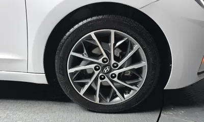 Hyundai Avante 2019, 152267 км, за 5389.06 USD - фото 21