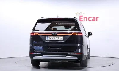 Kia Canival 2021, 54850 км, за 16225.15 USD