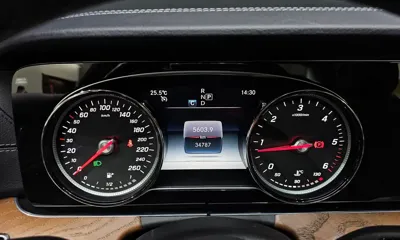 Mercedes-Benz E-Class 2019, 34787 км, за 20677.43 USD - фото 8