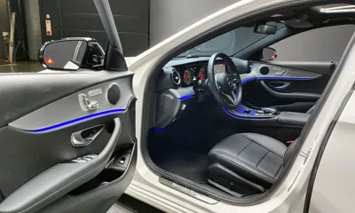 Mercedes-Benz E-Class 2020, 40244 км, за 22267.46 USD - фото 11