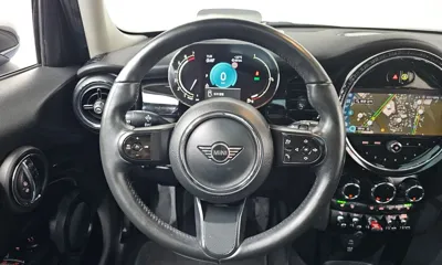 MINI Cooper 2022, 42204 км, за 14205.48 USD - фото 13