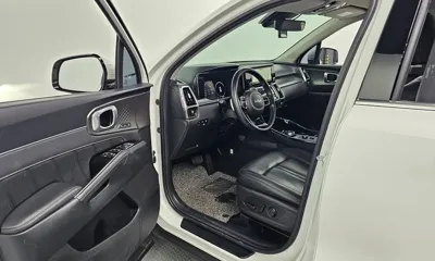 Kia Sorento 2023, 50744 км, за 22450.31 USD - фото 11