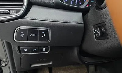 Hyundai Grandeur 2017, 150842 км, за 6940.78 USD - фото 17