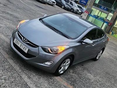 Hyundai Avante 2012, 123930 км, за 2461.42 USD