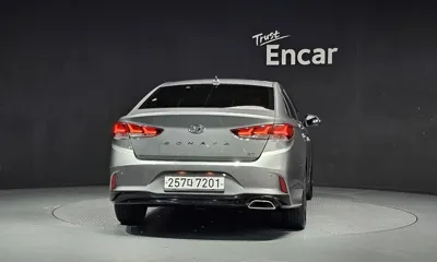 Hyundai Sonata 2018, 137016 км, за 7003.26 USD