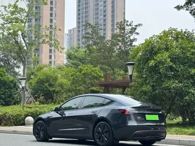 Tesla Model 3 2025, 45000 км, за 26456.23 USD - фото 10