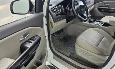 Kia Canival 2018, 108837 км, за 7800.11 USD - фото 10
