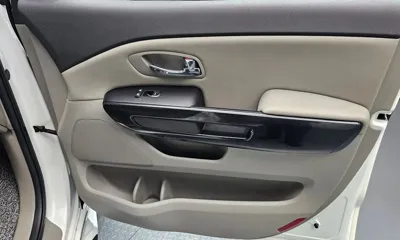 Kia Canival 2018, 108837 км, за 7800.11 USD - фото 25