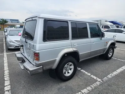 Hyundai Galloper 1995, 91000 км, за 7118.37 USD