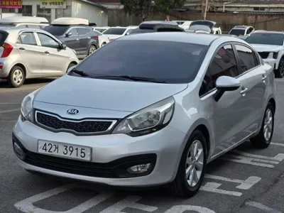 Kia Pride 2013, 139960 км, за 1784.77 USD
