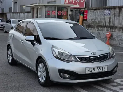 Kia Pride 2013, 139960 км, за 1784.77 USD