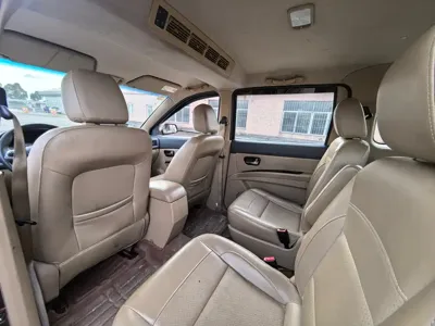 Wuling Hongguang 2014, 97000 км, за 1430.97 USD - фото 8