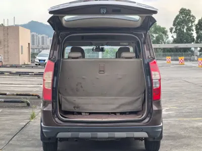 Wuling Hongguang 2014, 97000 км, за 1430.97 USD - фото 11