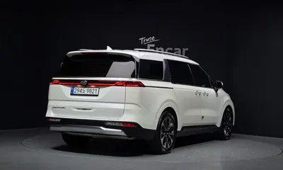 Kia Canival 2021, 85701 км, за 17719.88 USD