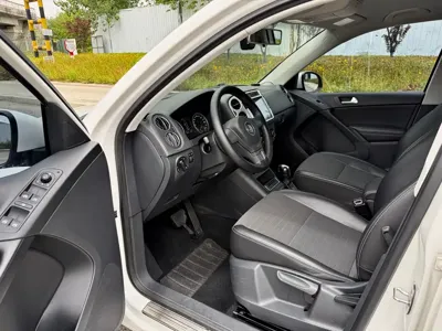 Volkswagen Tiguan 2016, 70000 км, за 5428.88 USD - фото 9