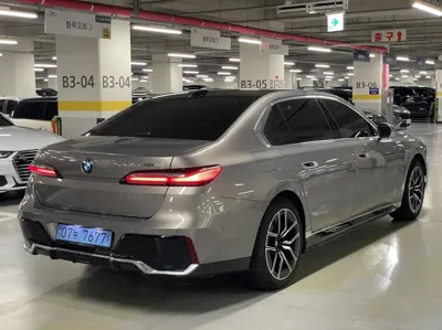 BMW i7 2024, 48152 км, за 70201.99 USD