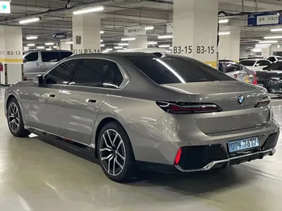 BMW i7 2024, 48152 км, за 70201.99 USD - фото 6