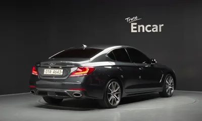 Genesis G70 2018, 132910 км, за 10831.04 USD