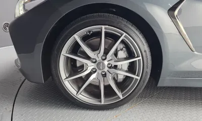 Genesis G70 2018, 132910 км, за 10831.04 USD