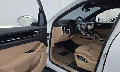 Porsche Cayenne 2019, 118947 км, за 34462.56 USD - фото 10