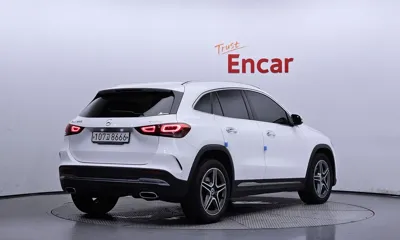 Mercedes-Benz GLA-Class 2021, 95451 км, за 17603.78 USD