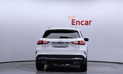 Mercedes-Benz GLA-Class 2021, 95451 км, за 17603.78 USD