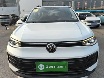 Volkswagen Tharu 2025, 200 км, за 14704.79 USD