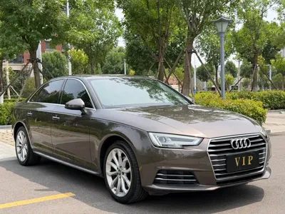 Audi A4L 2017, 120000 км, за 11741.97 USD