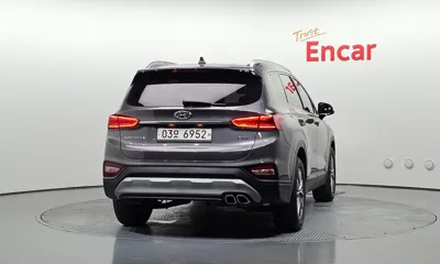 Hyundai Santafe 2019, 110482 км, за 10358.31 USD