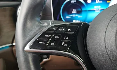 Mercedes-Benz E-Class 2023, 75293 км, за 24039.1 USD - фото 28