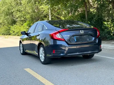 Honda Civic 2017, 100000 км, за 4891.59 USD