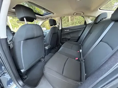 Honda Civic 2017, 100000 км, за 4891.59 USD