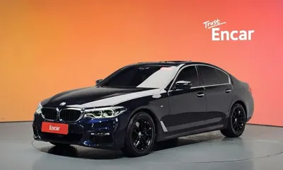 BMW 5-Series · 2018 год