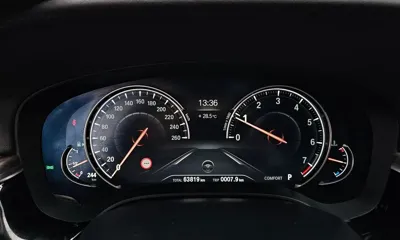 BMW 5-Series 2018, 63819 км, за 18526.94 USD - фото 8