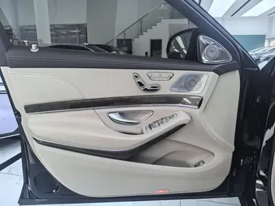 Mercedes-Benz S-Class 2014, 218000 км, за 31709.21 USD