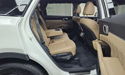 Kia Sorento 2024, 8824 км, за 55620.66 USD - фото 12