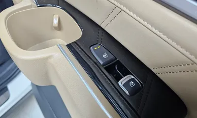 Kia Sorento 2024, 8824 км, за 55620.66 USD - фото 18