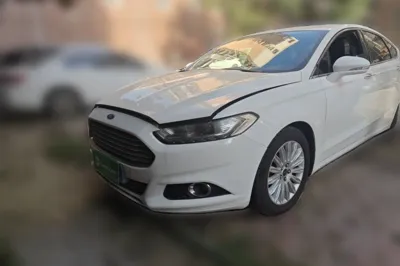 Ford Mondeo · 2013 год